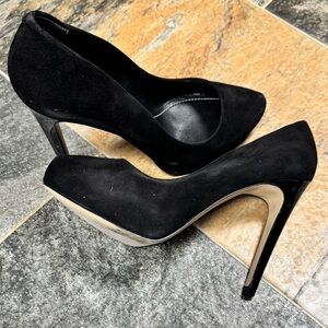 Charles David Classic Black Heels